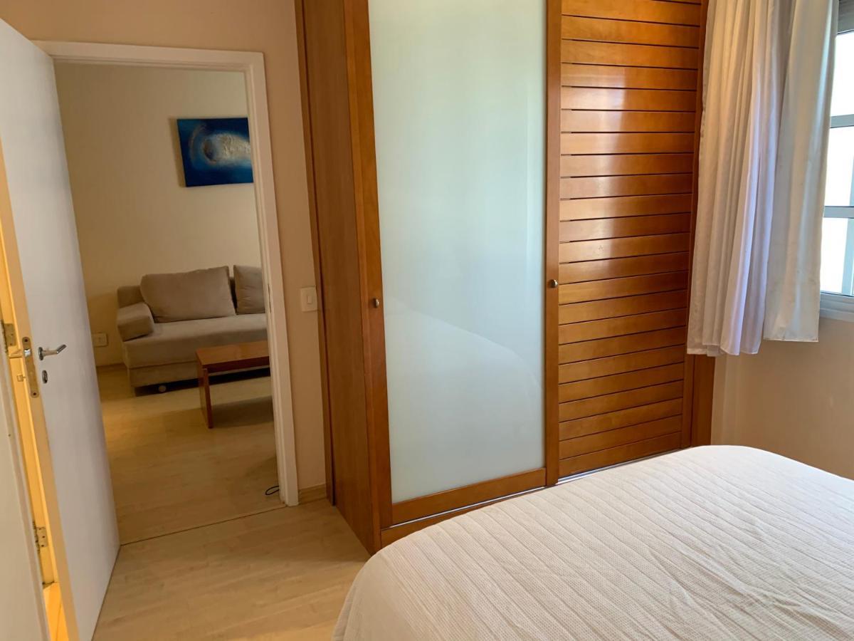 Apartamento Residencial Com Serviços 45 Metros Decorado Com Sala, E Cozinha Na Quadra Da De Copacabana *